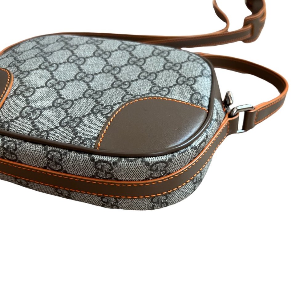 Gucci Canvas Camera Bag - Picture 4 of 8